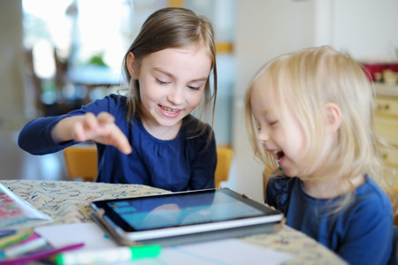 Los consejos de Youtube Kids para que los niños naveguen más seguros por internet