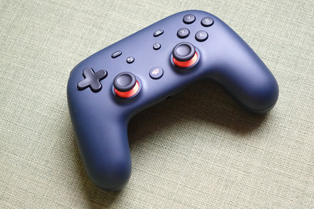 No hay que tener una buena (o mala) conexión para entender que el problema de Stadia es otro muy distinto