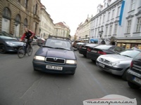 Tráfico pospone la implantación de las luces 24 horas por las protestas de los motoristas