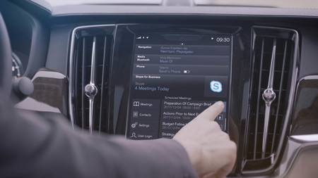 Volvo añadirá Skype en los XC90, S90 y V90 ¿Idea increíble o el trabajo ya está llegando muy lejos?
