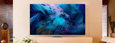 Pantalla Samsung con altísima resolución 8K e Inteligencia Artificial. Tiene 5 puertos HDMI para conectar todo
