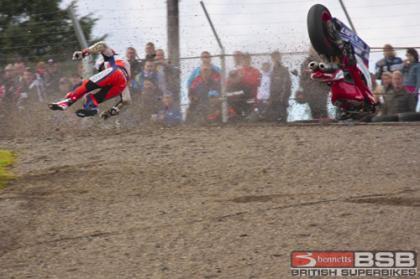 El accidente de Shane Byrne en el BSB