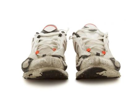 Cuatro formas de cargarte tus zapatillas de correr