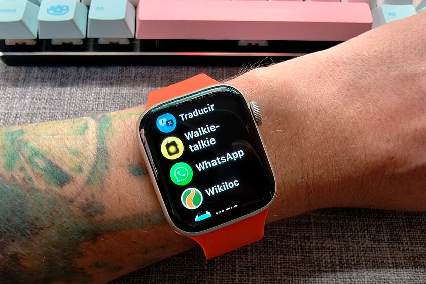 Acabo de enviar un audio de WhatsApp desde el Apple Watch. Sólo he tenido que esperar una década