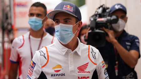 Marc Márquez ha salido del hospital tras diez días ingresado y empieza su lucha por volver a la moto en MotoGP 2021