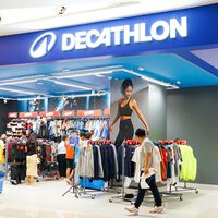 Decathlon da el pistoletazo de salida a su Black Friday rebajando a casi mitad de precio la chaqueta Izas más calentita 