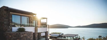 Jysk liquida el conjunto elegante y sofisticado que convertirá a la terraza en el nuevo salón de la casa  