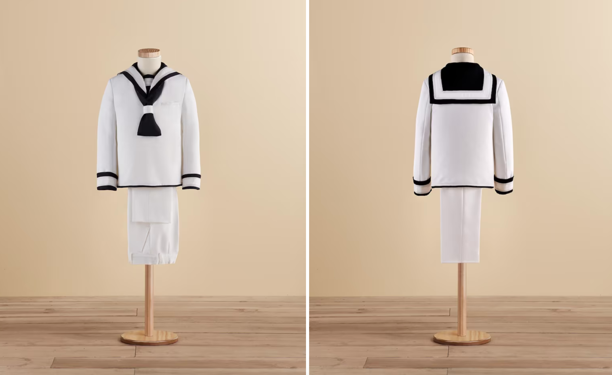 Clásico traje de marinero en color blanco