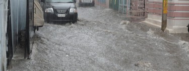 Con tanta lluvia y viento he sufrido daños en casa: cómo saber a quién reclamar y qué tener en cuenta al hacerlo 