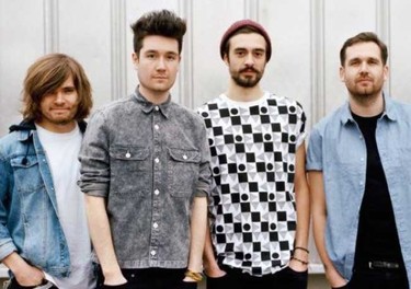 BΔSTILLE y Handsome Poets, alternativas europeas a gente como fun. o Imagine Dragons 