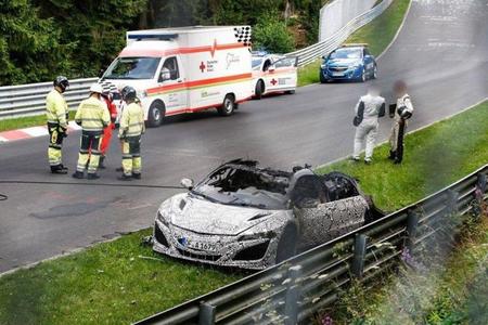Se incendia un nuevo Honda NSX en el Nürburgring