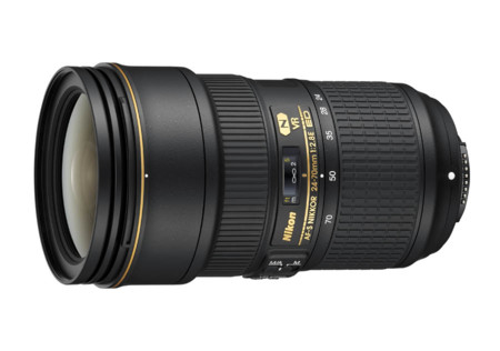 Nikon presenta dos objetivos estándar y un superteleobjetivo luminosos