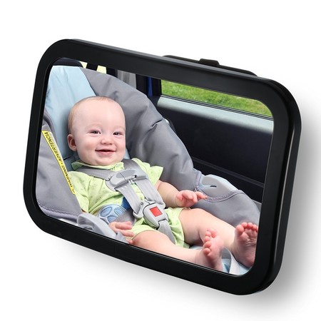 Oferta flash en el espejo retrovisor para coche VicTsing: hasta medianoche cuesta 10,38 euros en Amazon