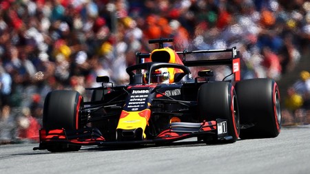 Red Bull afirma que "habrían tomado medidas" si Max Verstappen hubiese sido sancionado en Austria