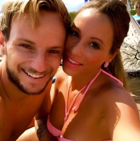 Baby News: Rakitic aumenta la natalidad del Barça y Eddie Murphy va a por el número 9