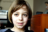 Y Jon se fue a dormir solo a sus 6 años en el momento menos recomendable‏