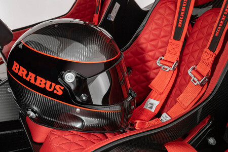 Brabus casco Crawler 900