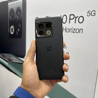 El OnePlus 10 Pro llega a España con auriculares de regalo y descuentos bajo el brazo