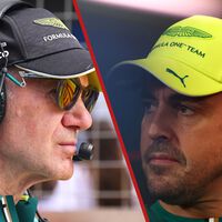 Fernando Alonso dice que "yo no me muevo, tengo contrato", pero Aston Martin le matiza: no significa que no se retire