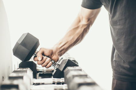 Los beneficios que desconoces del entrenamiento de fuerza