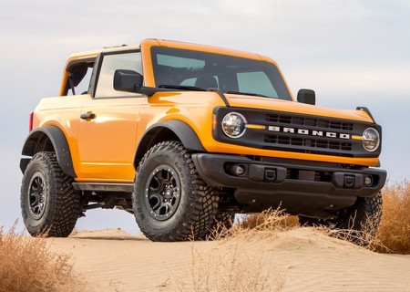 Ford le pide a Goodyear que elimine la palabra 'Wrangler' de los neumáticos del Bronco
