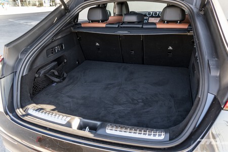 Mercedes Benz Glc 300 E 2025 019