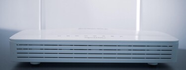 Este sencillo cambio en mi router ha mejorado la cobertura del Wi-Fi de casa sin tocar los ajustes ni comprar nada