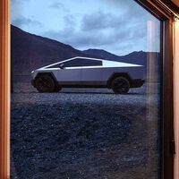 Ríete de Elon Musk y de sus compradores todo lo que quieras, pero la Tesla Cybertruck es el coche de lujo más vendido de EEUU