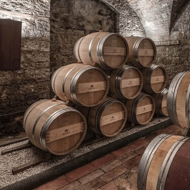 Un robo de cinco millones de euros en una de las bodegas más prestigiosas de Italia: los ladrones se llevaron 30.000 botellas directamente del almacén 