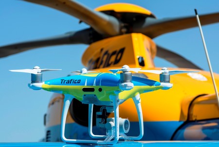 Los drones de la DGT empezarán a denunciar las infracciones de los conductores a partir del 1 de agosto