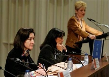 La eurodiputada Gallo, promotora del devastador informe contra Internet, prefiere la Ley Sinde