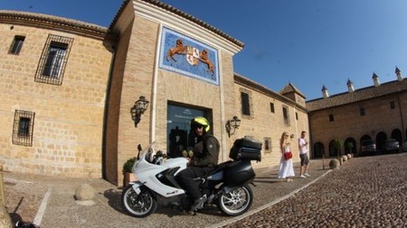 Ruta de la Plata en moto. De Plasencia a Carmona