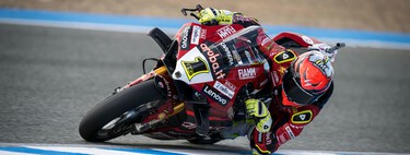 Álvaro Bautista se proclama bicampeón del mundo de Superbikes en la gran fiesta española de Jerez 