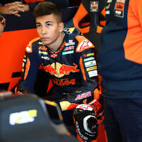 Raúl Fernández podría romper su acuerdo con KTM para subir a MotoGP y quedarse en Moto2 a esperar a Yamaha 
