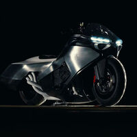 BMW acaba de crear la Tesla Cybertruck de las motos. Seis escapes y 1.800 cc para una nave espacial que parece salida de 2080 
