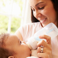 Leche de fórmula: cómo elegir la más adecuada para mi bebé