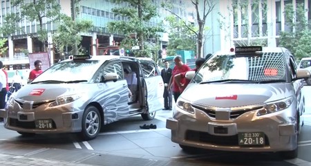 Una compañía de taxis tradicional ha puesto a rodar en Tokio el primer taxi autónomo con pasajeros