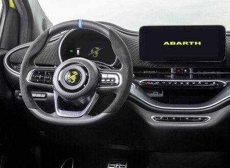 Fiat 500e Abarth 2023