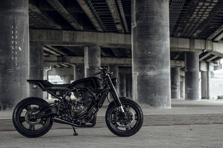 Yamaha Xsr700 Flying Phantom Rough Crafts 1