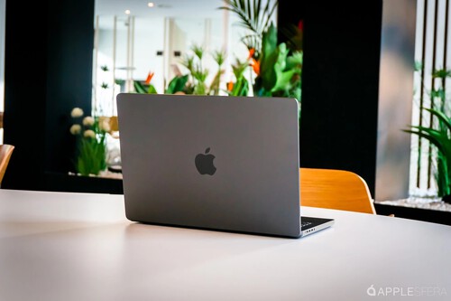 Nuevos MacBook Pro táctiles con pantalla OLED - Todo lo que sabemos sobre su inminente anuncio