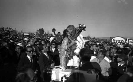 Richie Ginther celebración México 1965