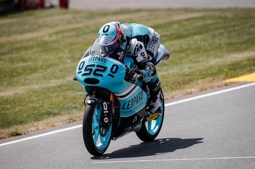 MotoGP Alemania 2015: Danny Kent gana con absoluta superioridad