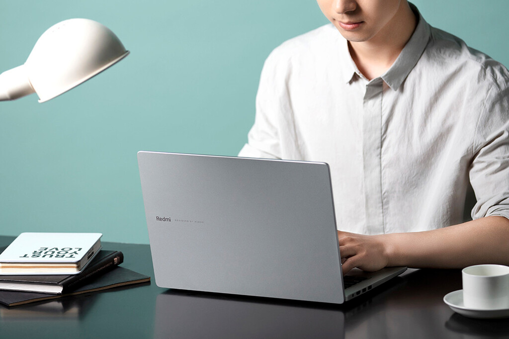 Prepárate porque se viene una semana top en REDMI: nuevos portátiles, un tablet a lo iPad Mini ultra potente y hasta un teléfono con ventilador 