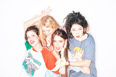Leave Me Alone es el debut de Hinds que, por fin, nos llega en unos días 