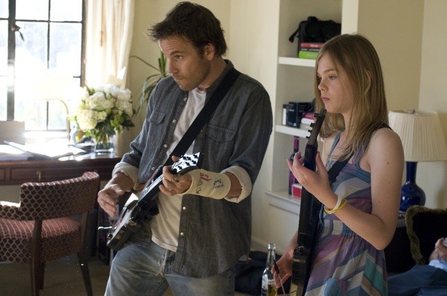 Padres machistas, hijas machistas: ¿por qué papá influye mucho más que mamá?