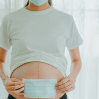 Estar embarazada aumenta el riesgo de padecer Covid grave, especialmente si hay ciertas enfermedades preexistentes