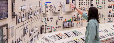 SMR reactors were supposed to save nuclear energy. The first of the West for now is far from it