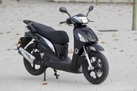 MX Motor C5 125, primer scooter de rueda alta de la marca española 