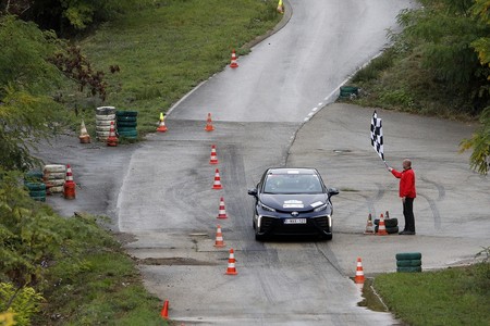 El Toyota Mirai hace historia, ya es el primer coche a hidrógeno que gana una carrera de la FIA