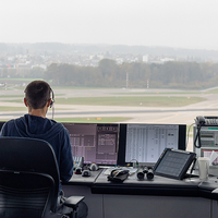 Os Estados Unidos precisam de milhares de novos controladores de tráfego aéreo e está contratando gamers para isso 